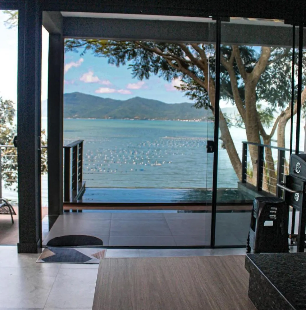 Dom wakacyjny Casa Frente Mar Recando Do Cedro Palhoça Brazylia